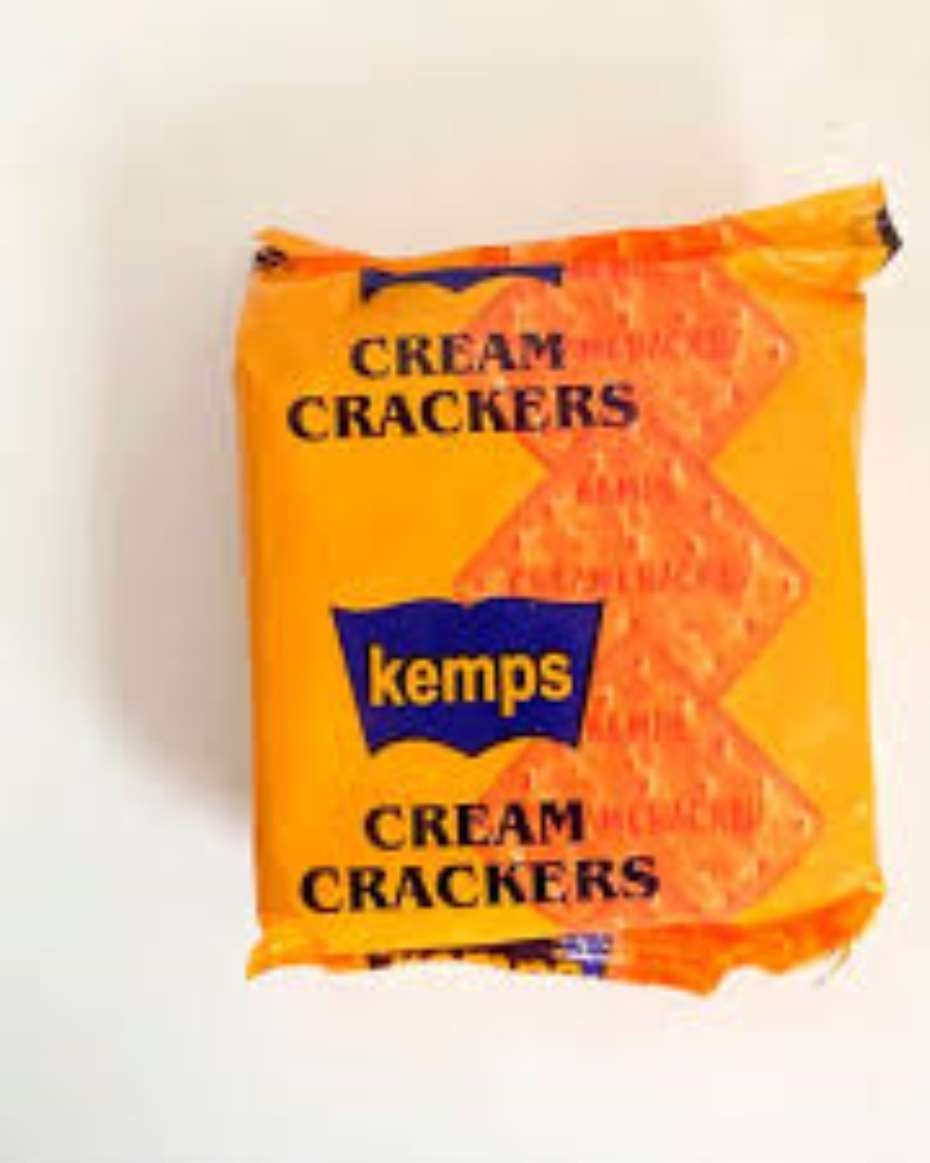 CREAM CRACKERS KEMPS YELLOW