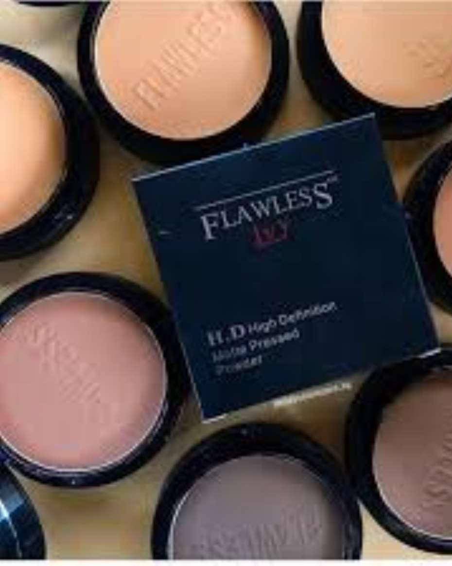 FLAWLLESS IVY POWDER