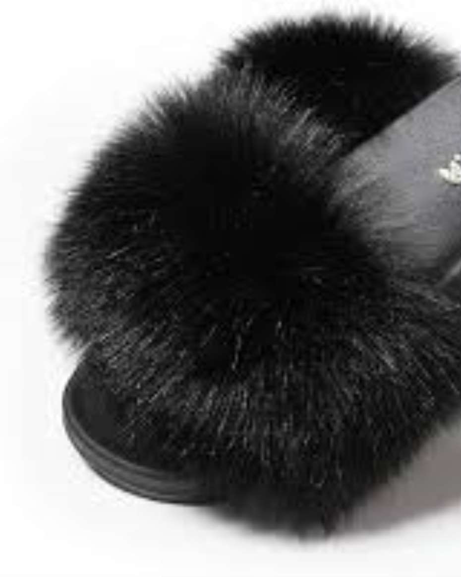 HAIRY SLIPPERS