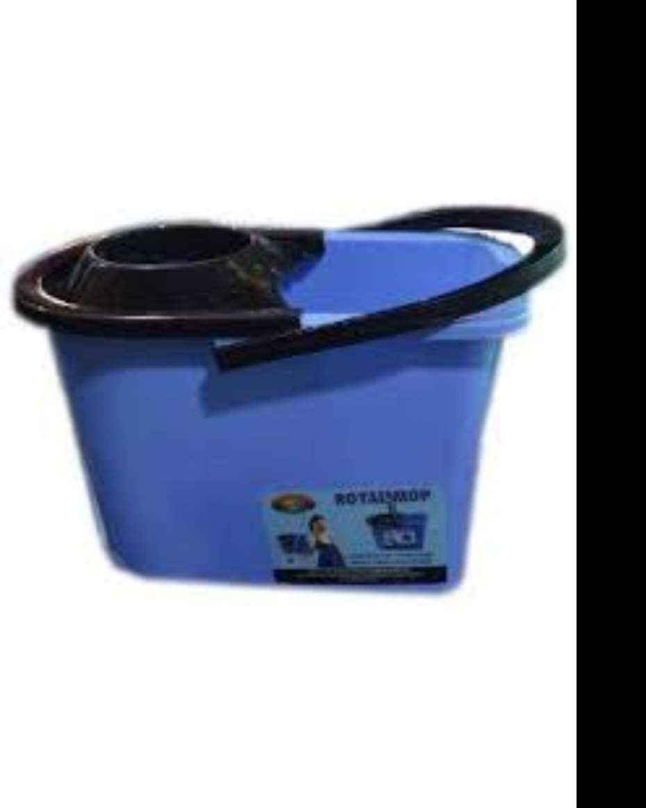 BRISTAR/ROYAL MOP MOPPING BUCKET (TYRE) - MINARETS PHARMACY AND SUPERMARKET