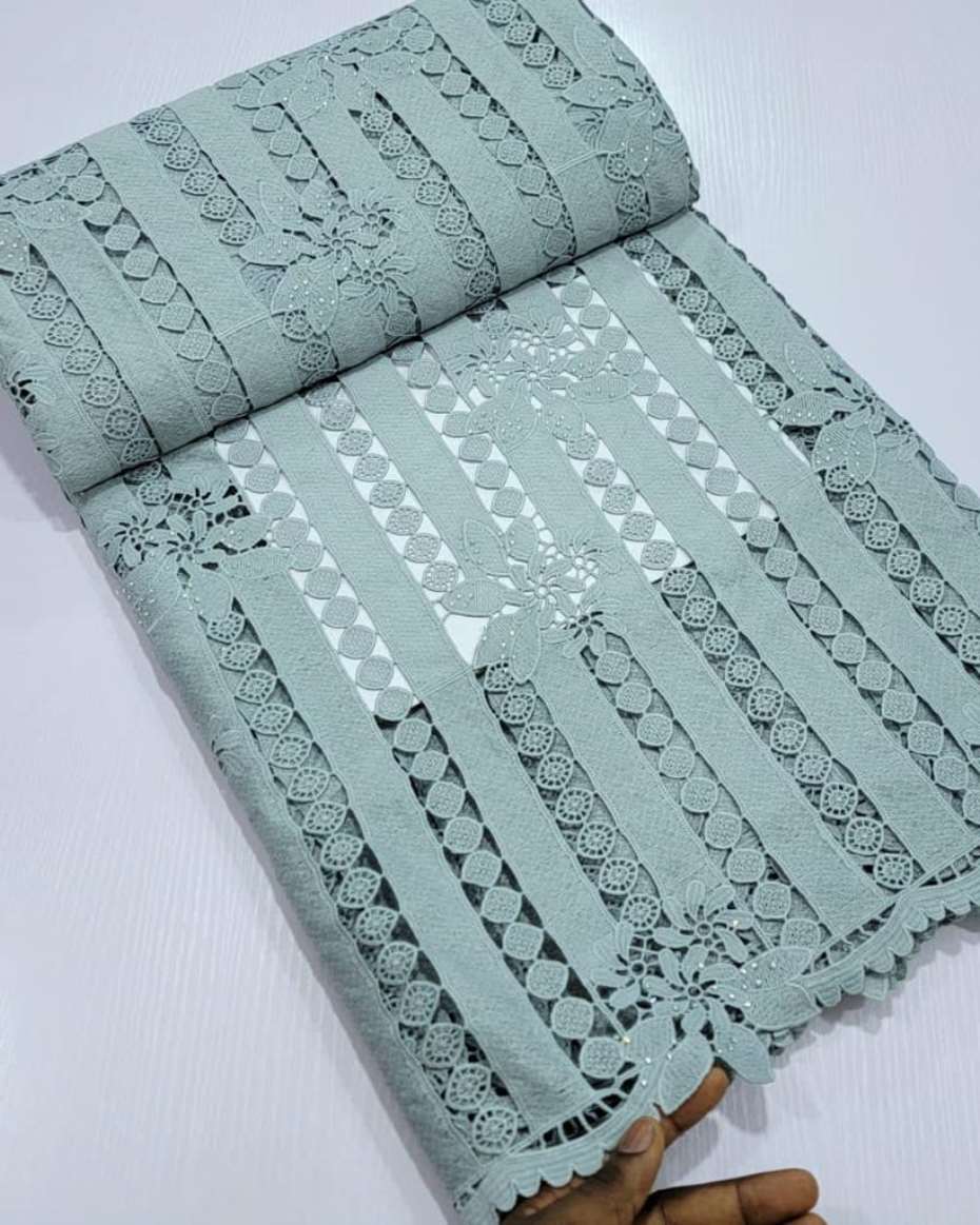 GRAY LACE (5 YARDS)