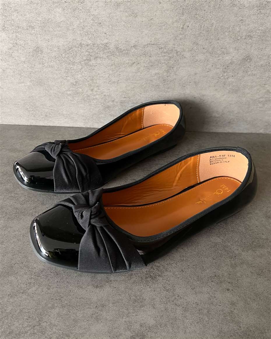 AVA PATENT BOW FLAT BLACK SIZE 44