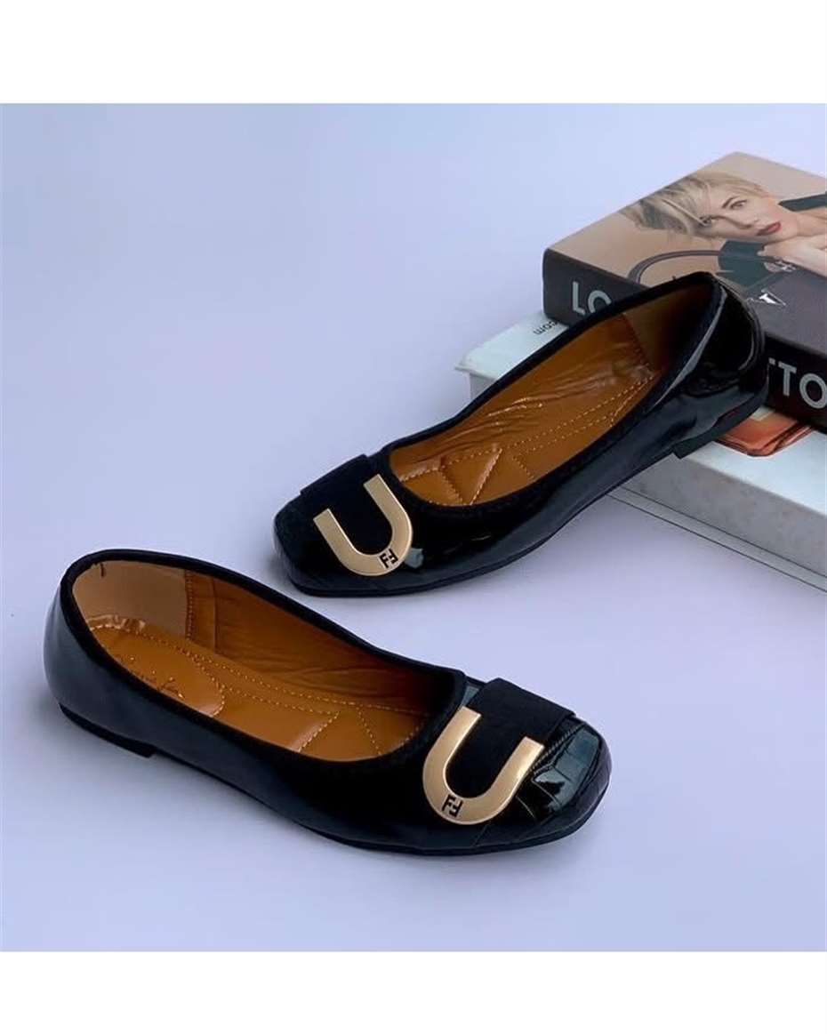 AVA PATENT BUCKLE FLAT BLACK SIZE 44