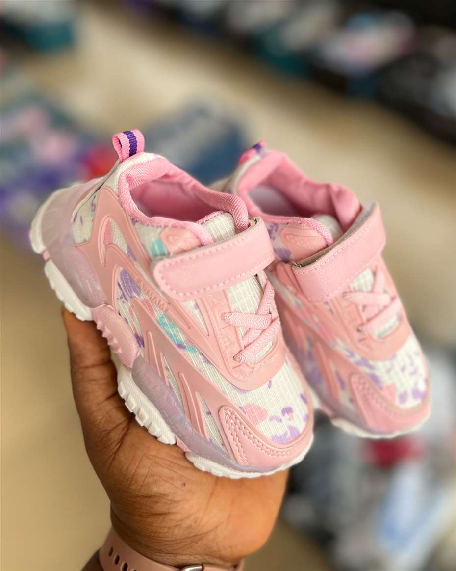 CUTE KIDS SNEAKERS PINK SIZE 30
