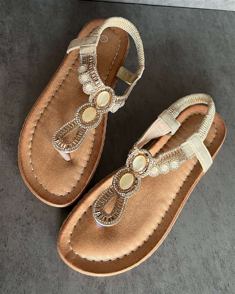 CUTE LADIES BEJEWELLED SANDALS SIZE 38