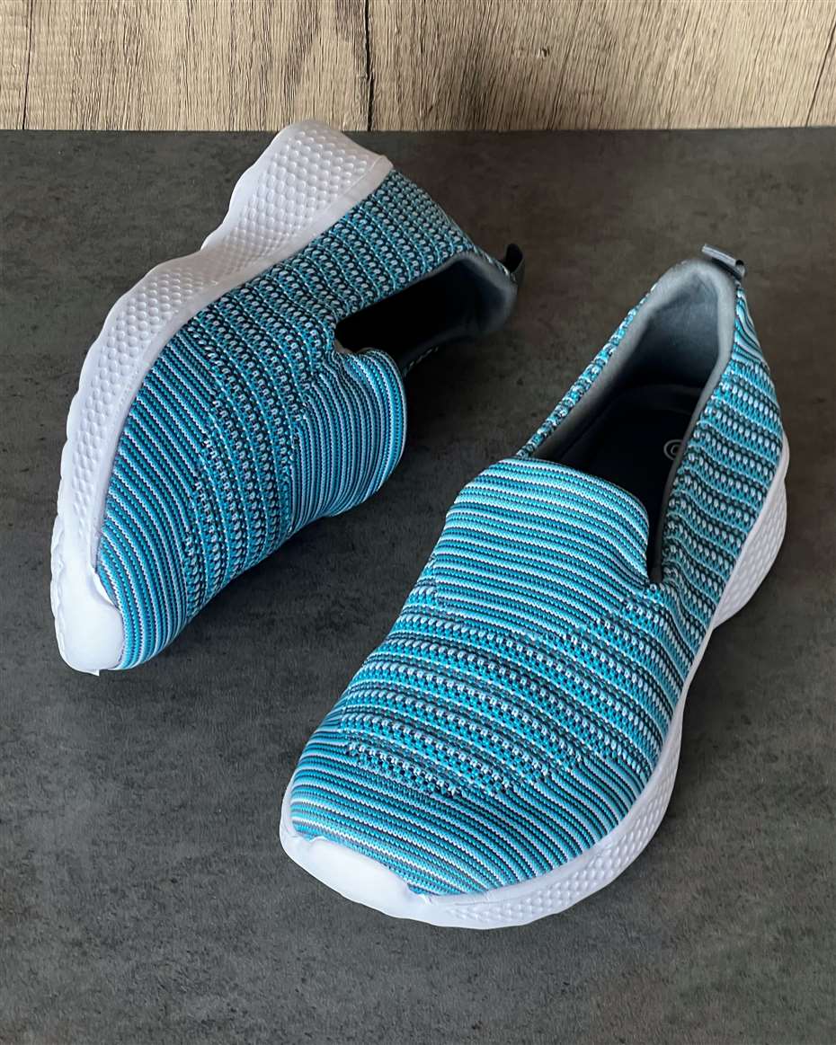 CUTE SLIP-ON MIXED BLUE SIZE 40