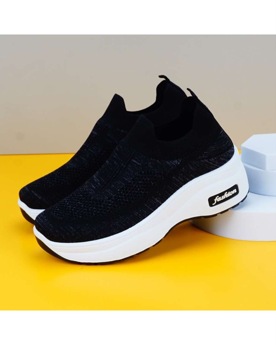 ELLA BLACK & GREY SNEAKERS SIZE 39