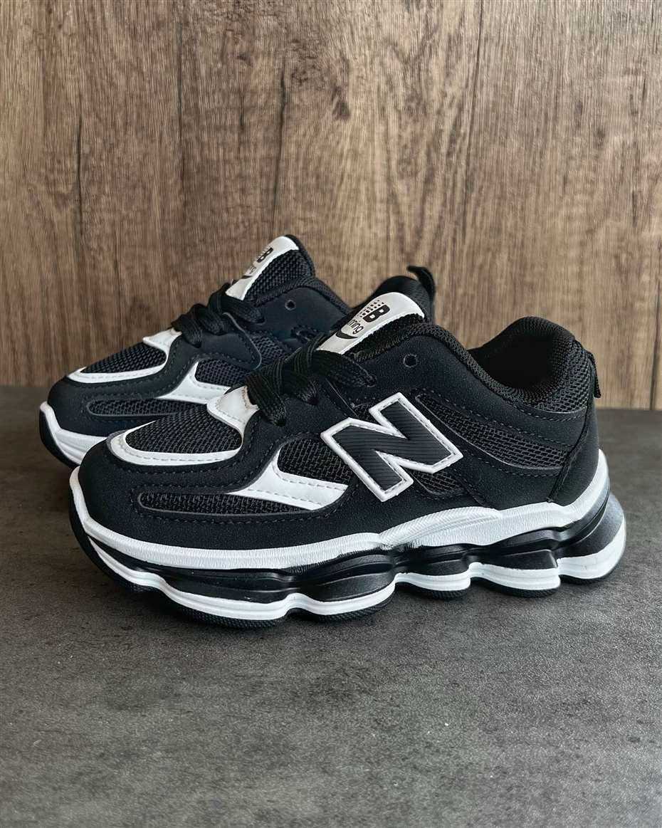 ENB CHILDREN SNEAKERS BLACK SIZE 26