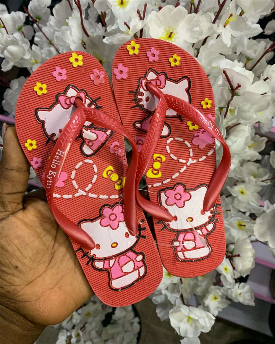 HELLO KITTY FLIP-FLOP RED SIZE 29