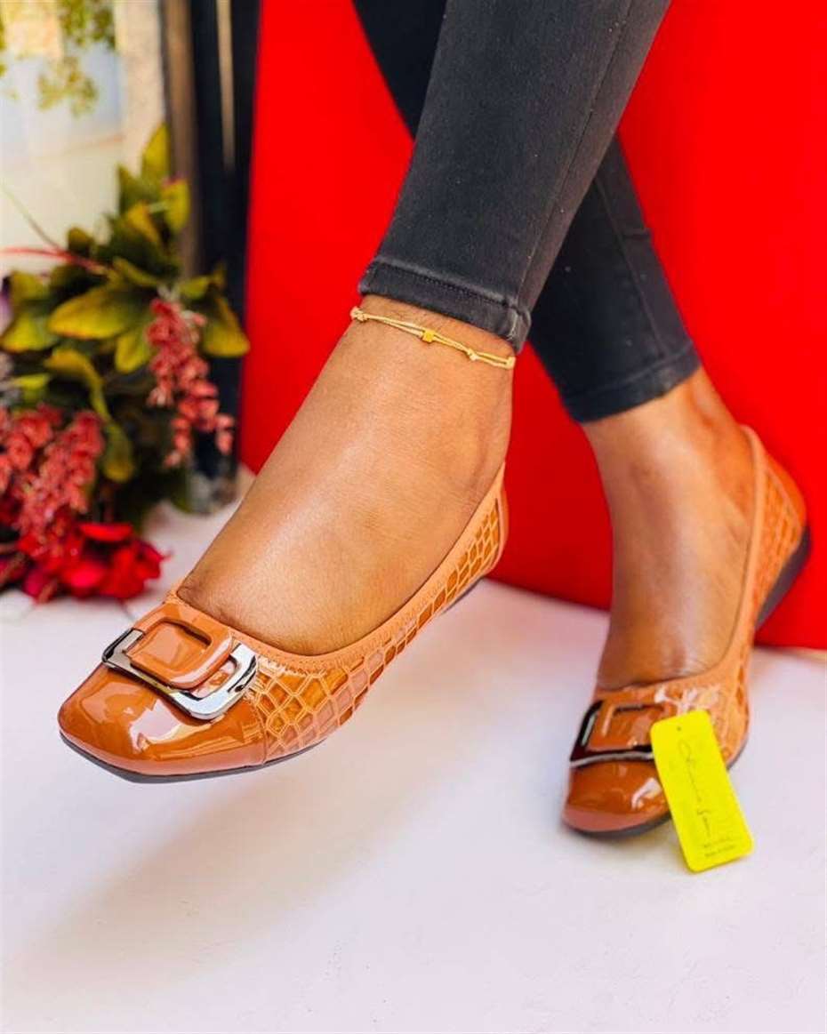 HIGH QUALITY BALLET FLATS BROWN SIZE 43