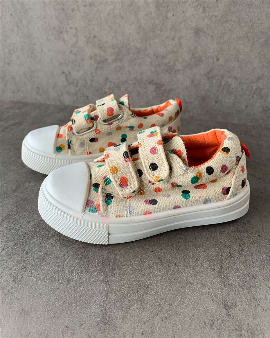 KKOMFORME DOTS SNEAKERS 4 SIZE 20