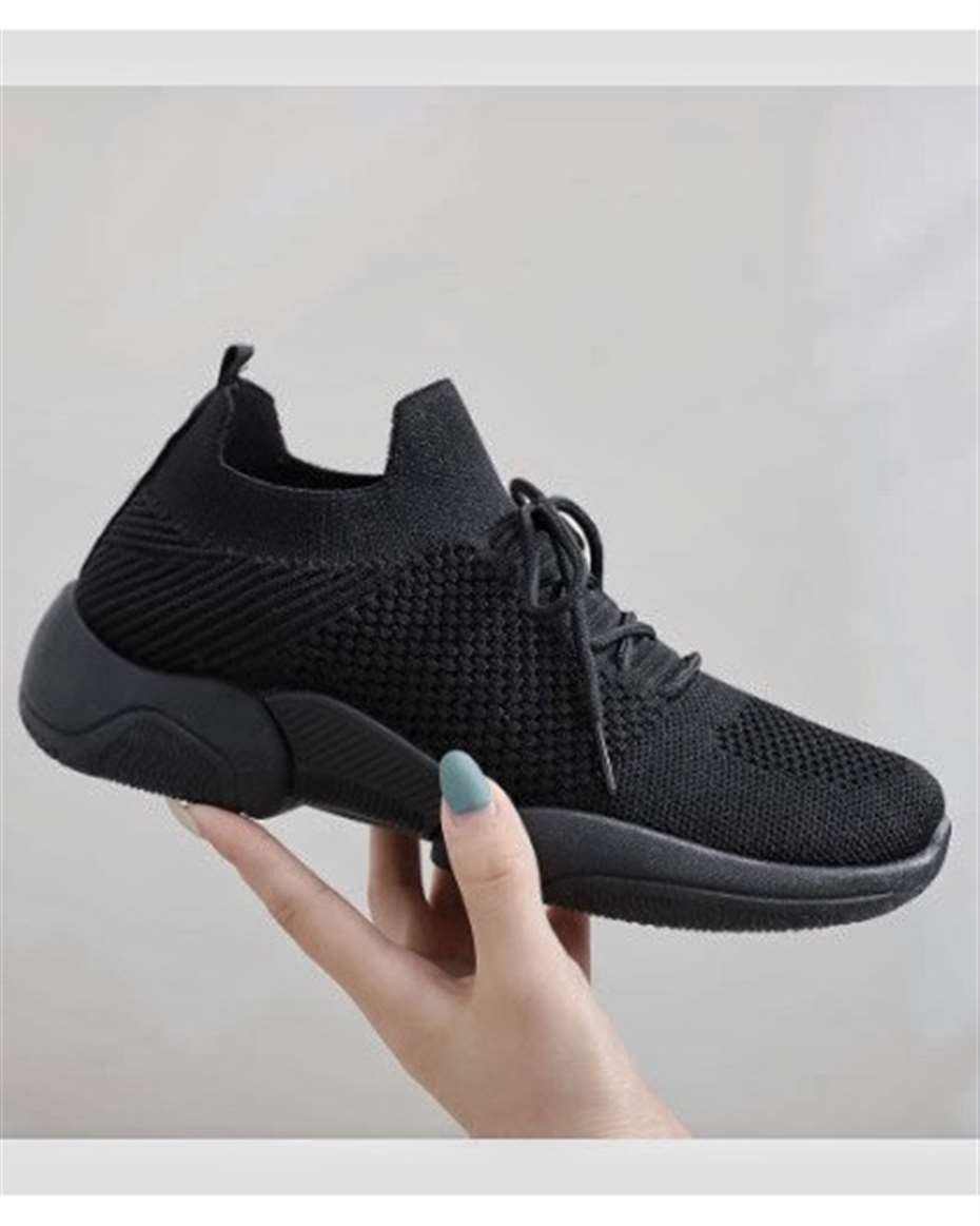 LIGHTWEIGHT BREATHABLE SNEAKERS BLACK SIZE 38