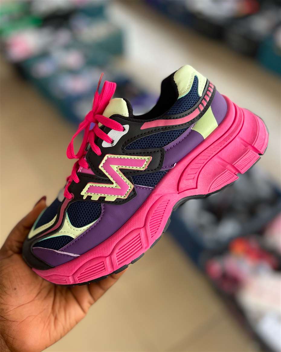 NB FASHION SNEAKERS 1 SIZE 40