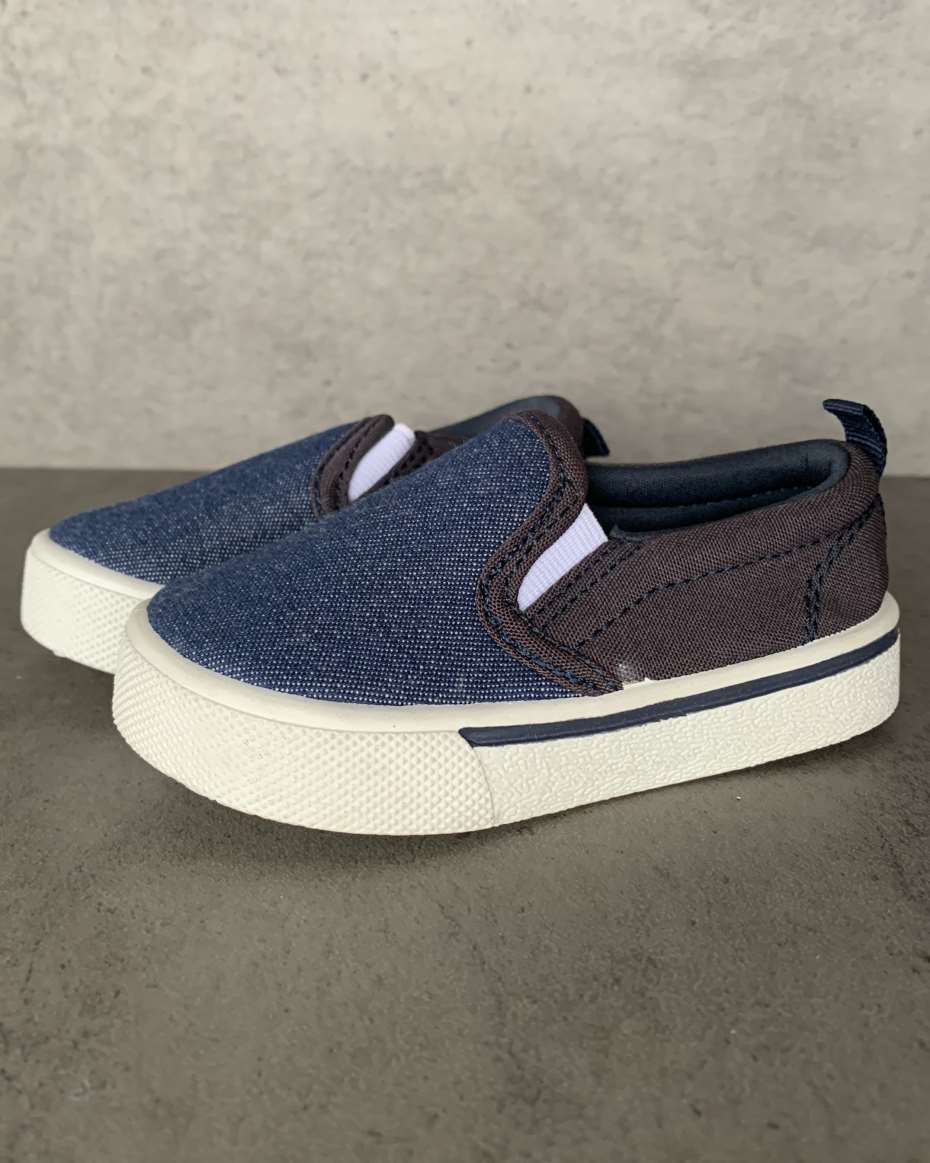 OSHKOSH SLIP-ON SIZE 20