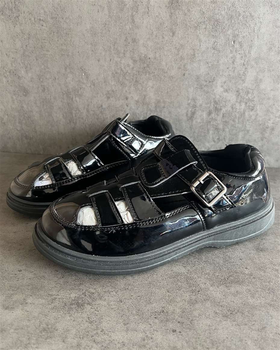 QUALITY SANDALS BLACK SIZE 37