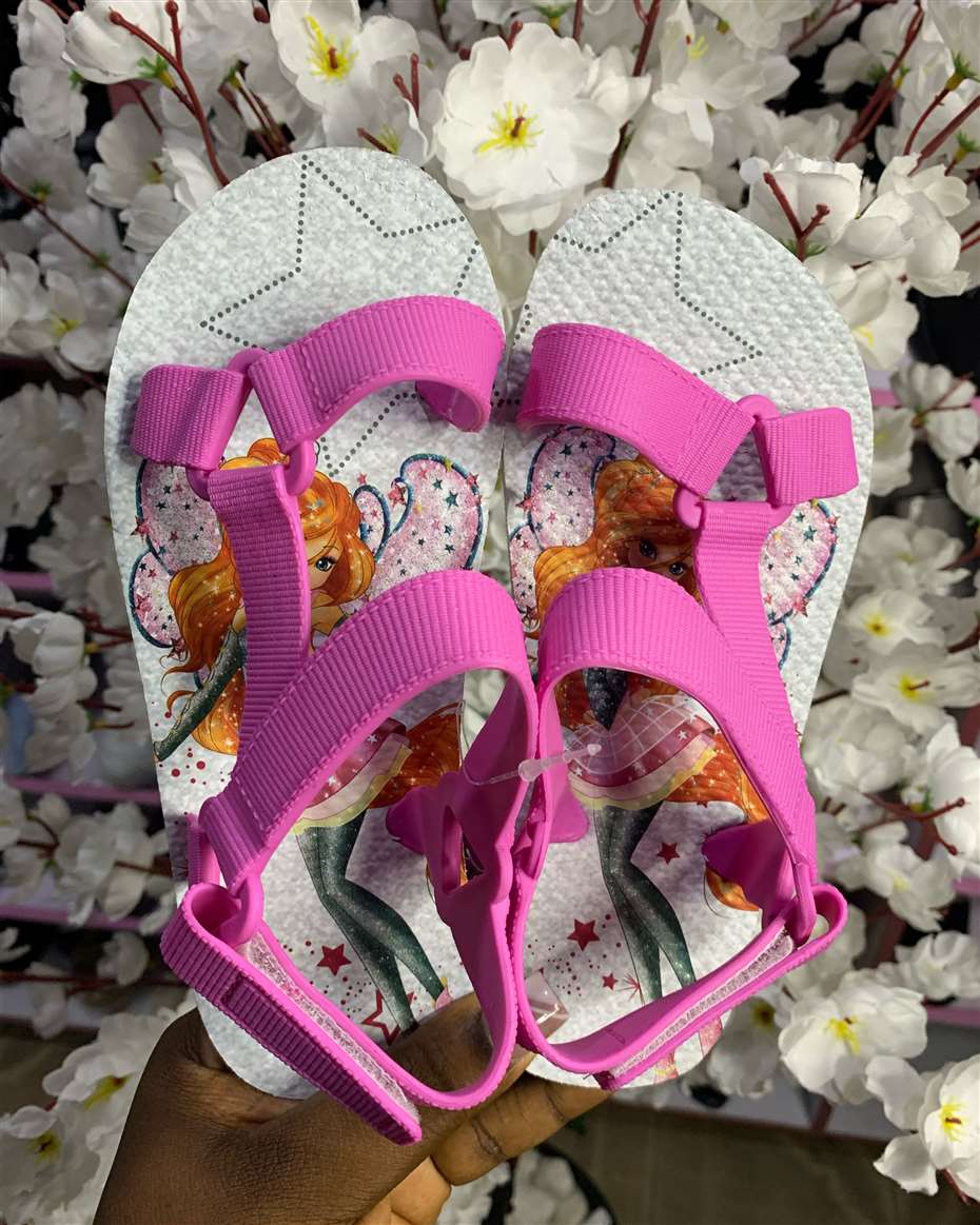 SANDALS 18 PINK STRAP SIZE 30/31