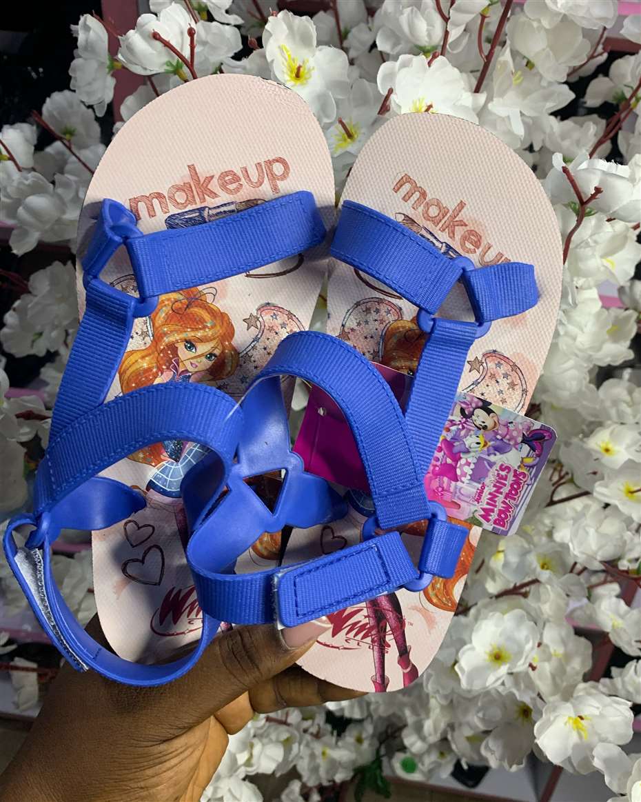 SANDALS 7 BLUE STRAP SIZE 32/33