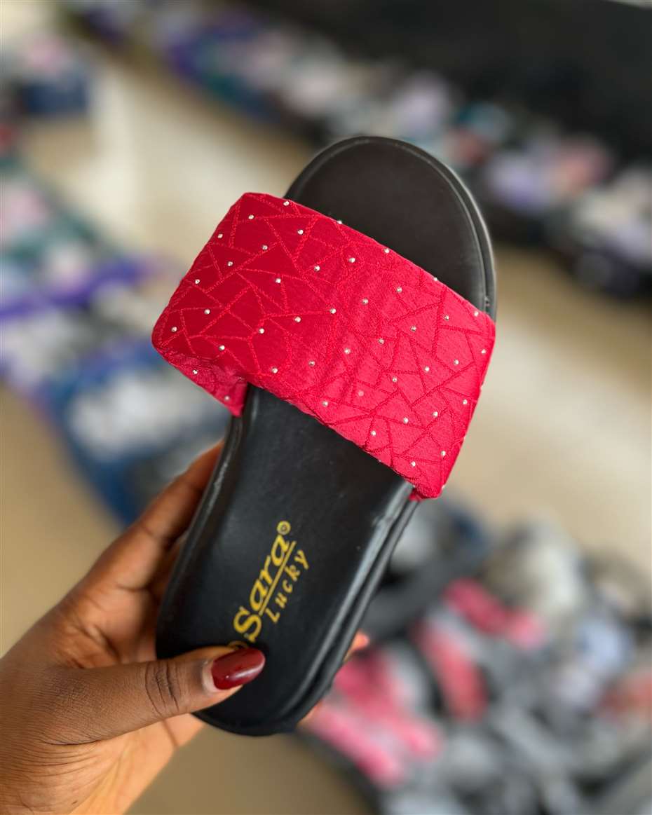 SL LADIES SLIDES RED SIZE 36