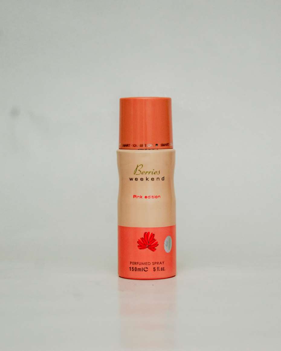 BERRIES WEEKEND PINK EDITION SPRAY 150ML