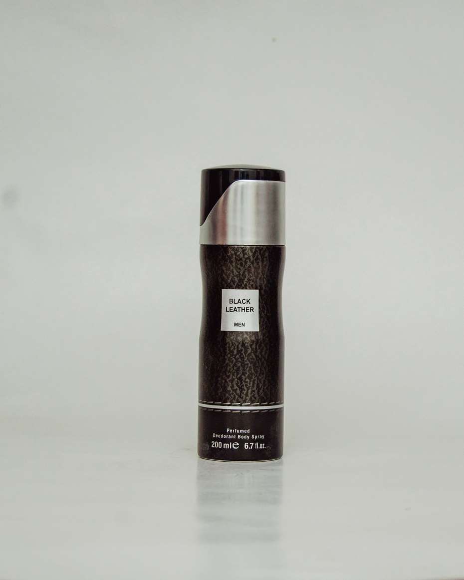 BLACK LEATHER PERFUME SPRAY 200ML