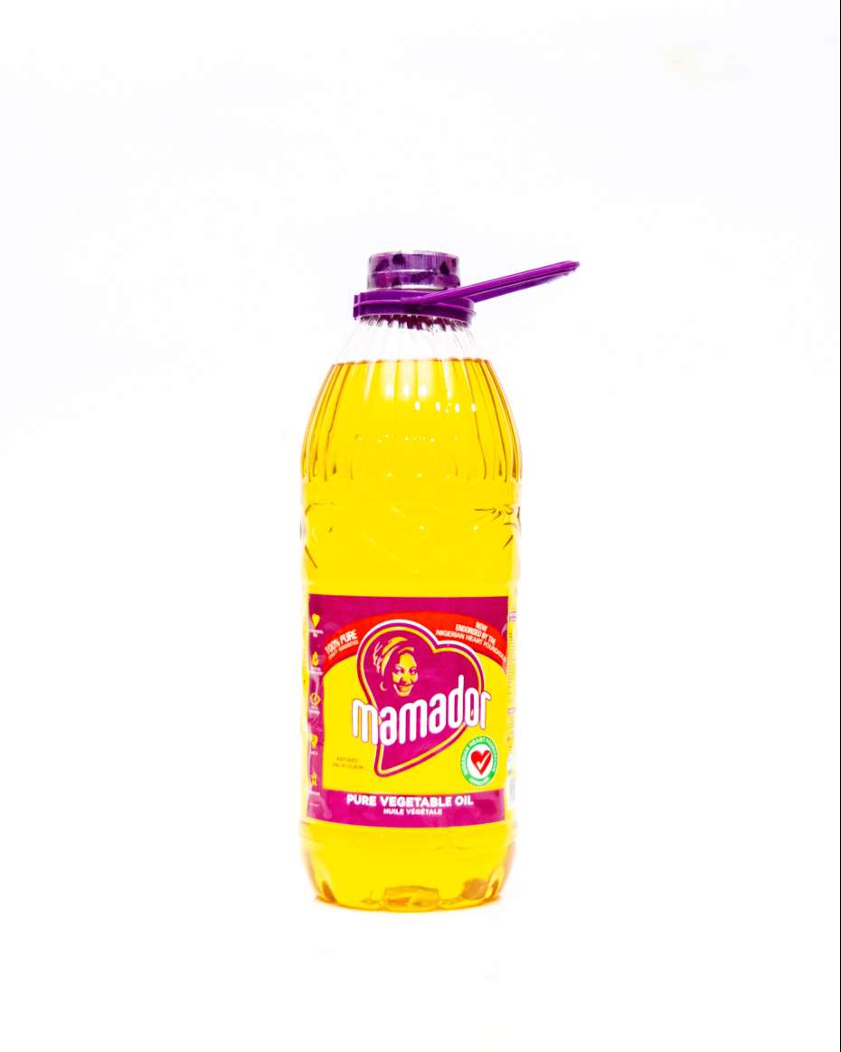 MAMADOR VEGETABLE OIL 900ML